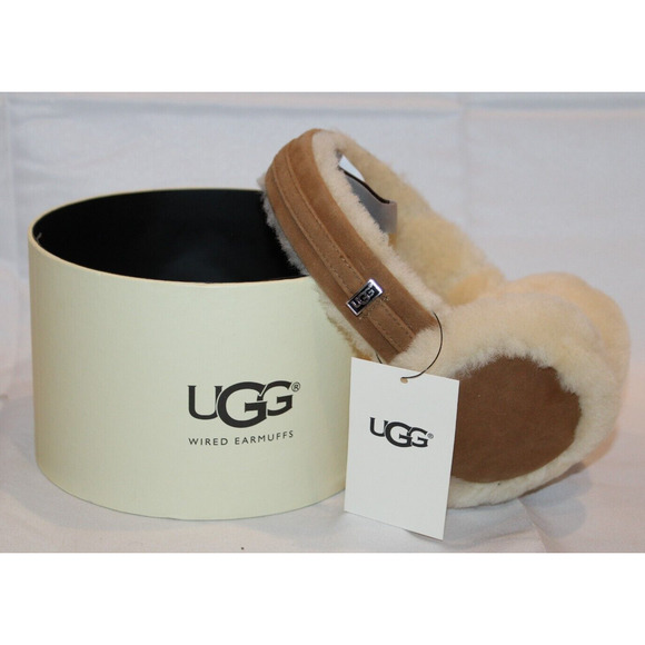 NIB UGG WOMEN'S GIRLS SUEDE SHEARLING‎ WIRED TECH CHESTNUT EAR MUFFS OSFA - Picture 1 of 4